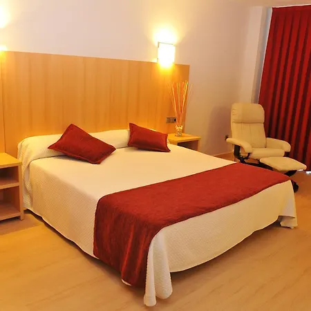 Del Vino Hotel 3*